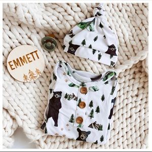 Caden Lane Baby Knot Gown & Hat